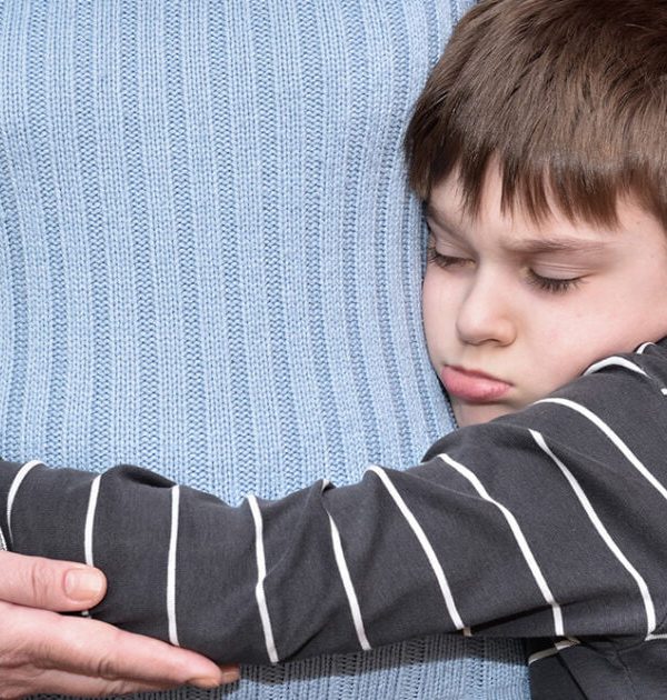 اضطراب جدایی در کودکان چیست؟